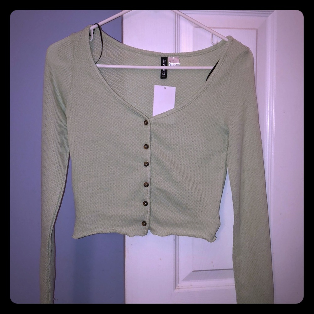Cropped long-sleeve